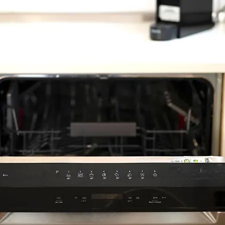 Luxus Maisonette In Mit Grosser Dachterrasse - Wehome Premium