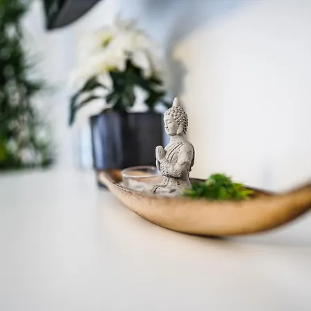 Luxus Maisonette In Mit Grosser Dachterrasse - Wehome Premium * Kaiserslautern
