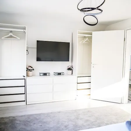 Luxus Maisonette In Mit Grosser Dachterrasse - Wehome Premium Apartment