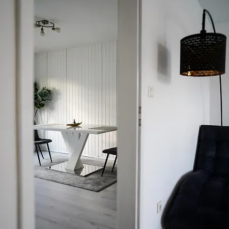Appartamento Luxus Maisonette In Mit Grosser Dachterrasse - Wehome Premium